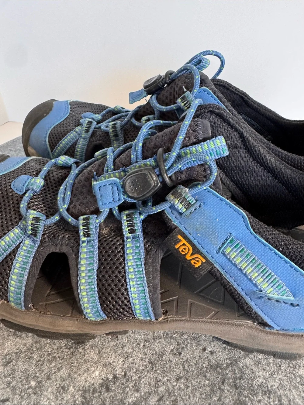 Teva Manatee Blue Black Watershoes Shoes Sandals 3